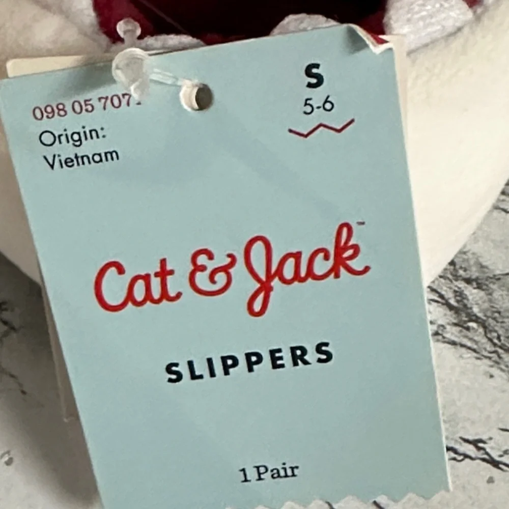 Cat & Jack Toddler Bruce Shark Loafer Slippers Size S(5/6)